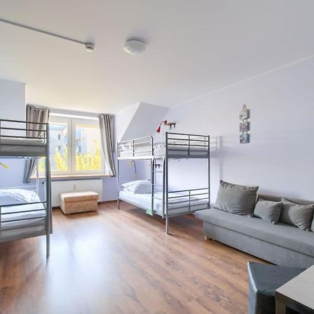 Hostel Krokodyl Варшава Екстер'єр фото