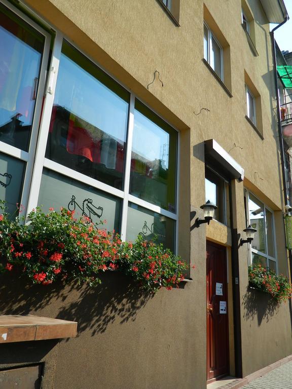 Hostel Krokodyl Варшава Екстер'єр фото