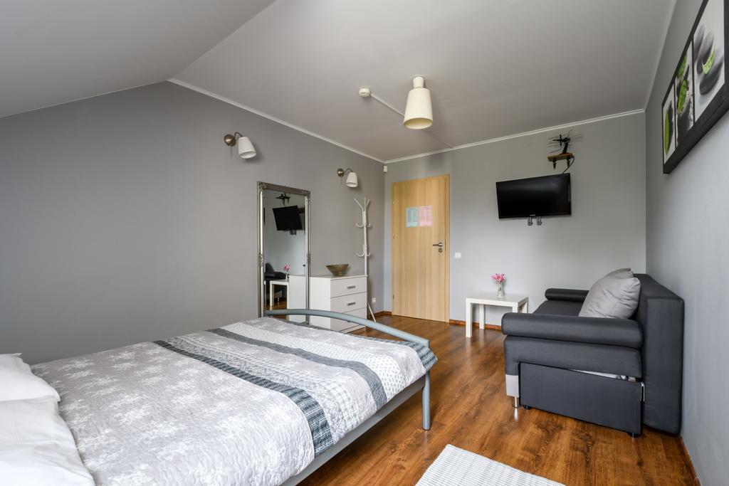 Hostel Krokodyl Варшава Екстер'єр фото