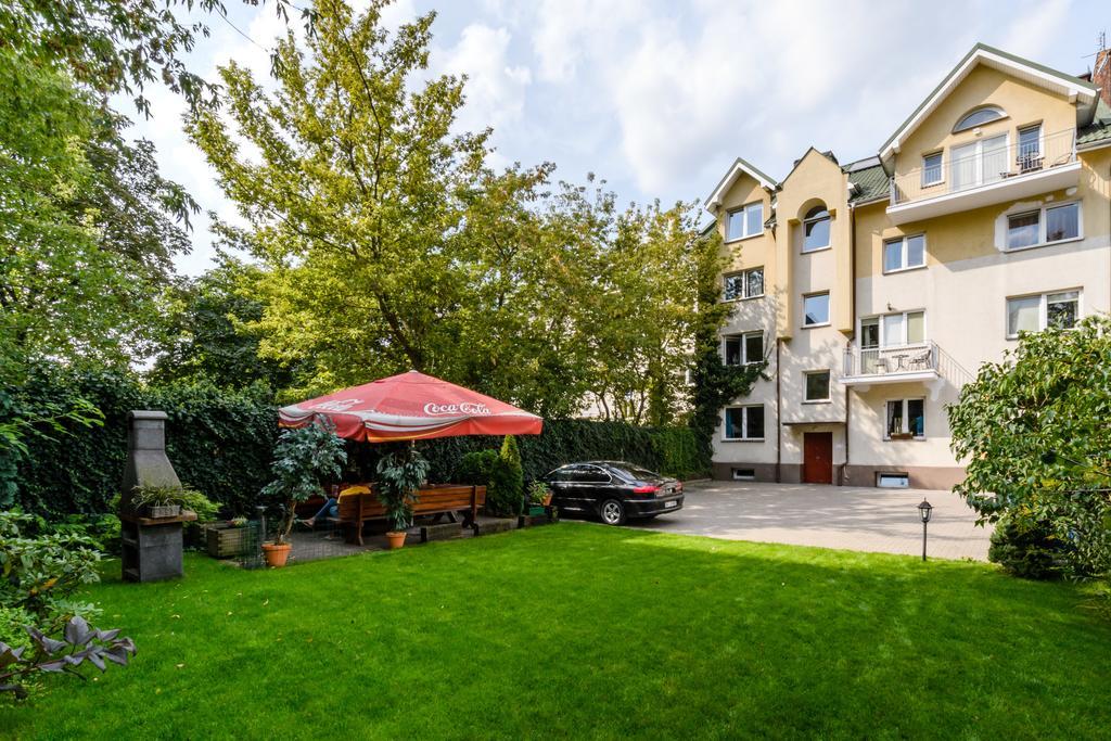 Hostel Krokodyl Варшава Екстер'єр фото