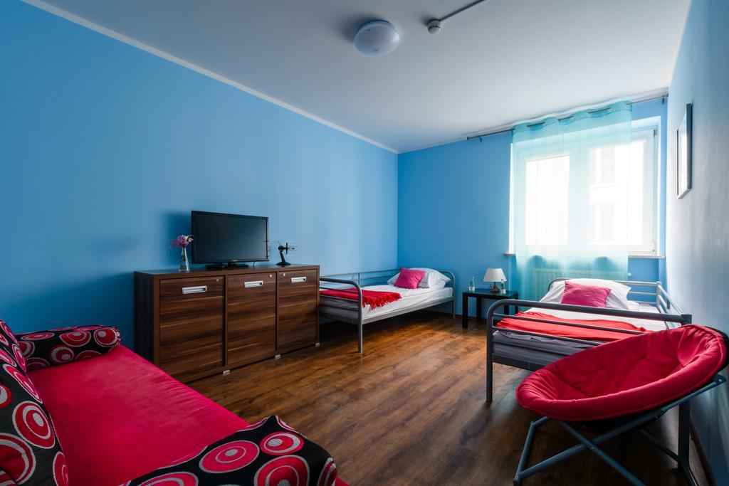 Hostel Krokodyl Варшава Екстер'єр фото