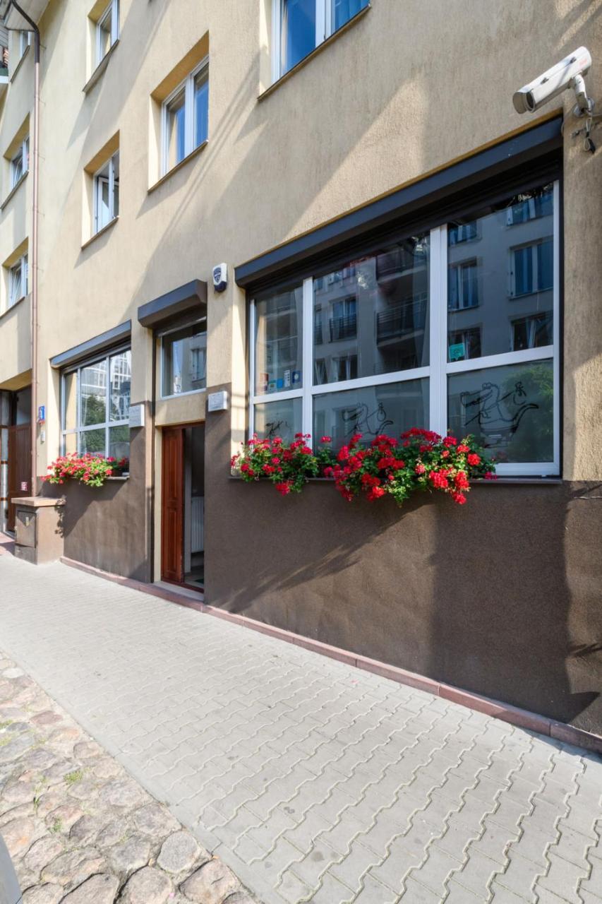Hostel Krokodyl Варшава Екстер'єр фото